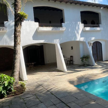 Casarao No Guaruja Com Piscina Villa Exterior foto